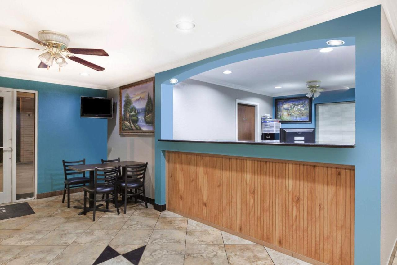 Lone Star Inn Kenedy Kültér fotó